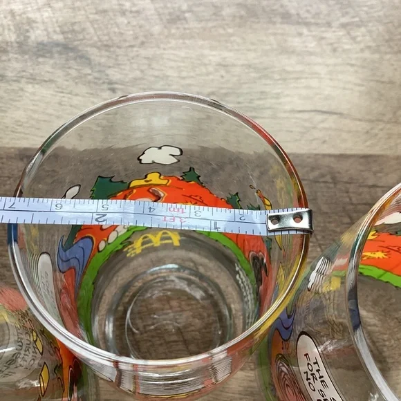 Vintage Charlie Brown Set of 3 Glasses Camp Snoopy Peanuts McDonalds 50s collect - Picture 9 of 10